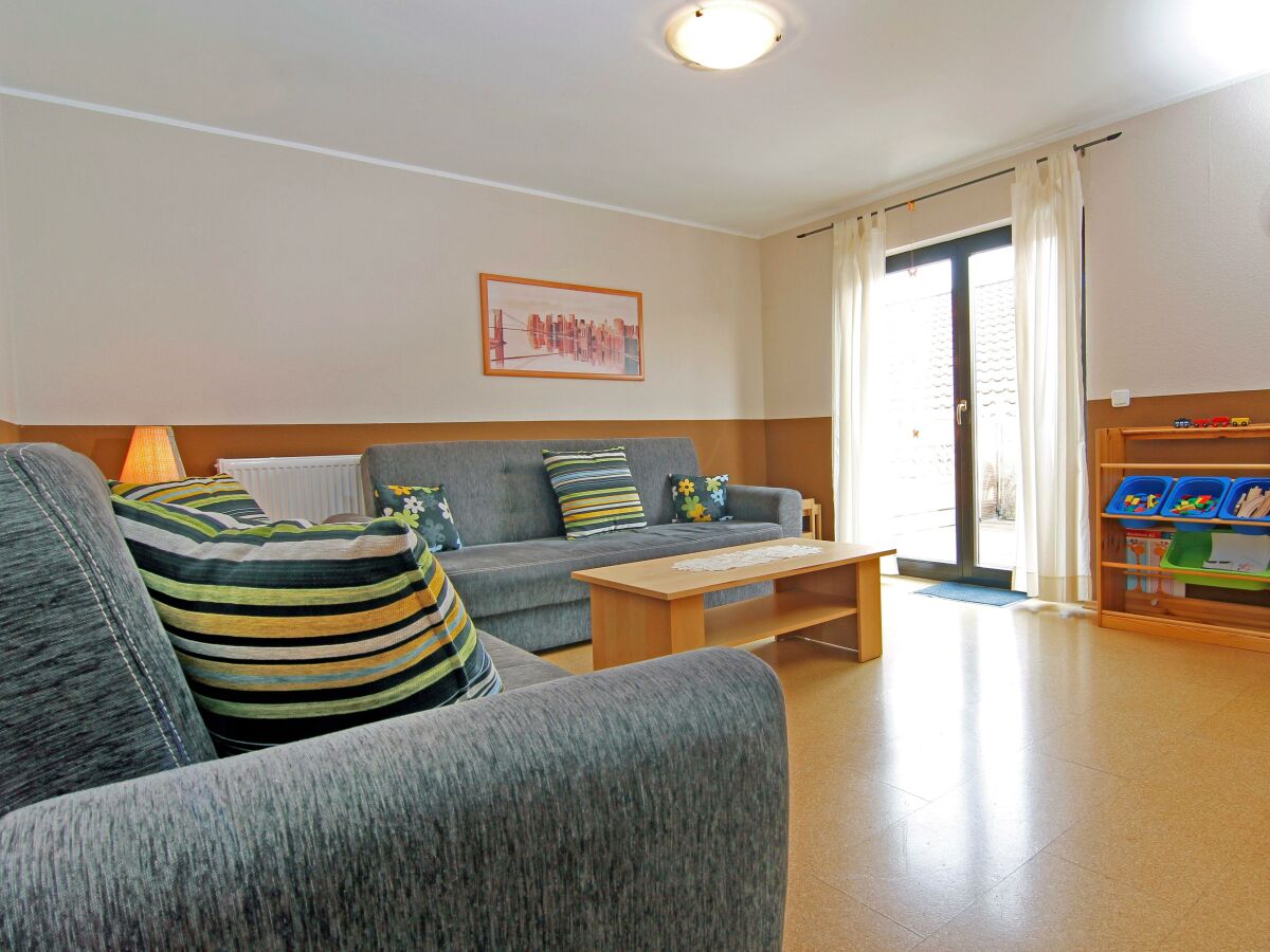 Apartment Ferienwohnung - 1. Etage****