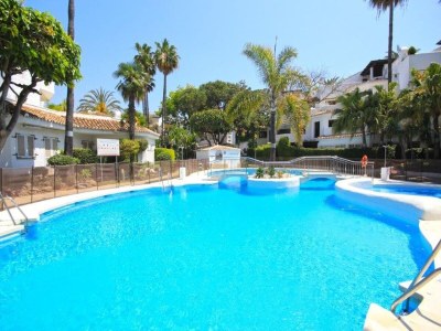 Apartment Küstenurlaub mit Pool - Outdoor photo 7