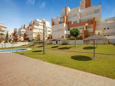 Apartment Beachside Apartment with Pool - Outdoor photo 6