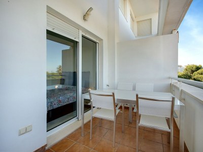Apartment Beachside Apartment with Pool - Outdoor photo 7