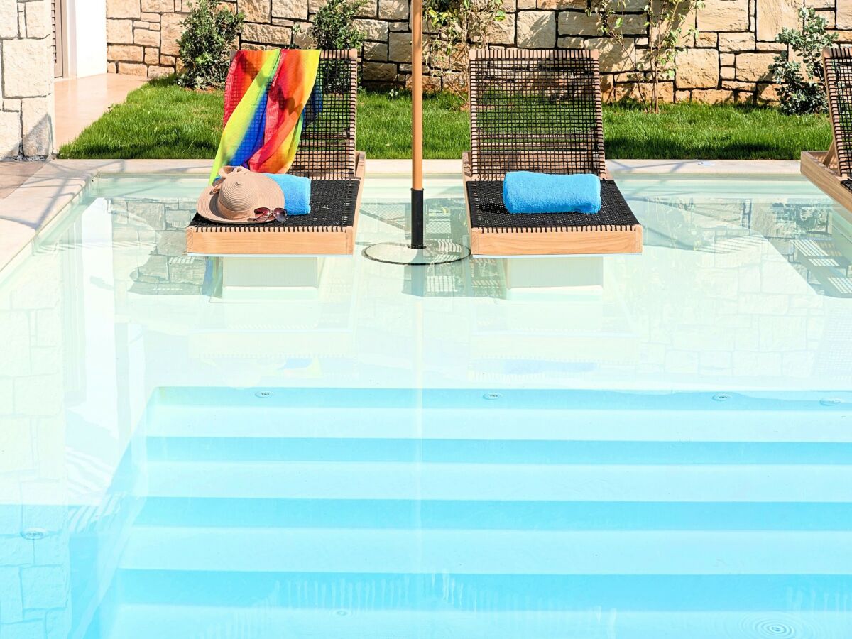 Holiday house Villa am Kournas-See mit privatem Pool