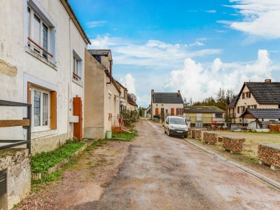 Holiday house Traditional Holiday Home in Brinon sur Beuvron - Environment photo 37