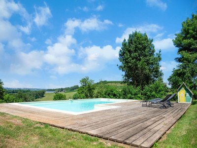 Holiday house Holiday home with pool in Coubjours - Outdoor photo 13
