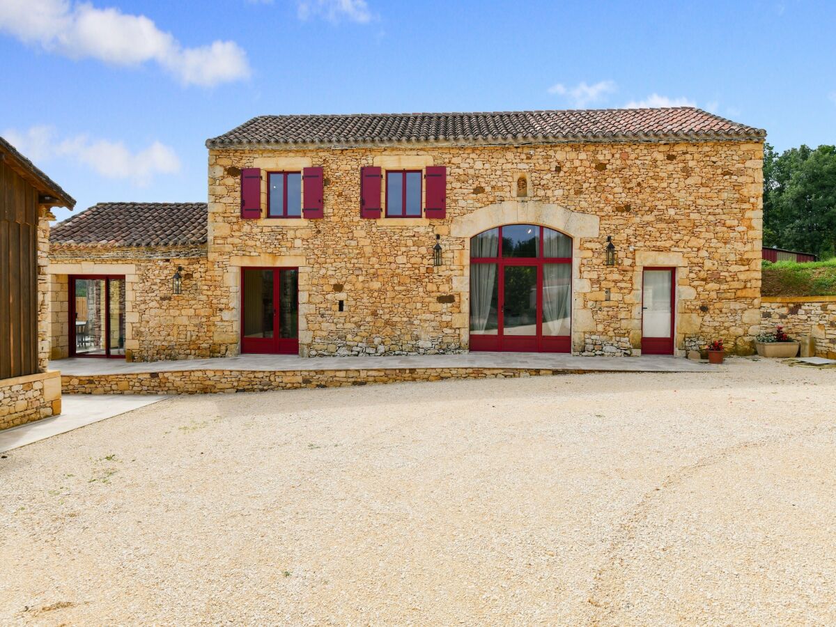 Holiday house Familienurlaub in Prats-du-Périgord - Outdoor photo 2