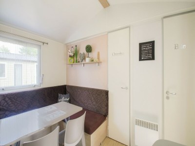 Chalet Mobile Home in Saint Jean near Sea Beach - Features photo 9
