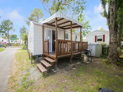 Chalet Mobilheim in Saint-Jean nahe Strand & Pool in Saint-Jean-de-Monts - Chalet