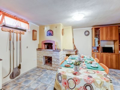 Apartment Belvilla by OYO CASA MELIS - Features photo 10