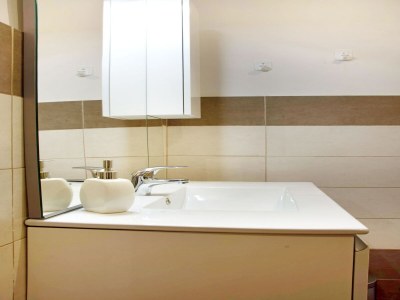 Holiday house Apartment in Casale with Panoramic Vineyard Views - Features photo 16