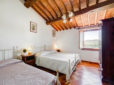 Farmhouse Rustic Tuscan Stonehouse - Features photo 16