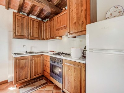 Farmhouse Rustic Tuscan Stonehouse - Features photo 30