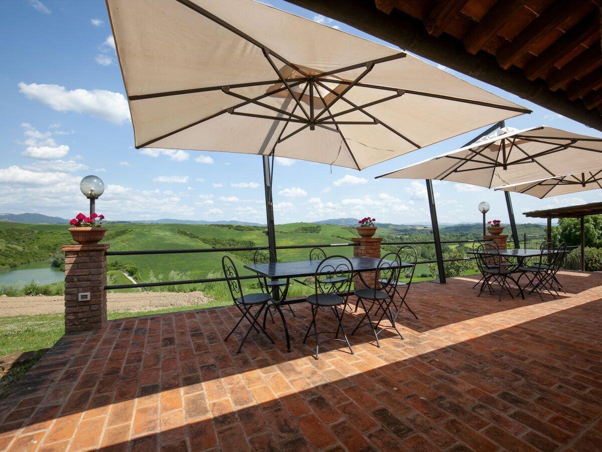 Apartment Peccioli Family Retreat w/ Fun - Outdoor photo 5