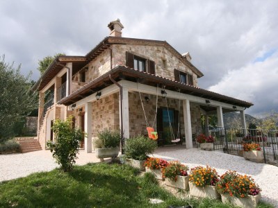 Villa Farmhouse Villa w/ Pool - Outdoor photo 8