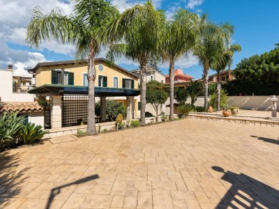 Apartment Retreat near Ionian Sea in San Lorenzo (Sicily) - Apartment