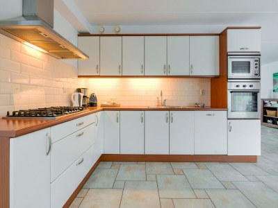 Holiday house Ferienhaus in Zeewolde am Wald - Features photo 33