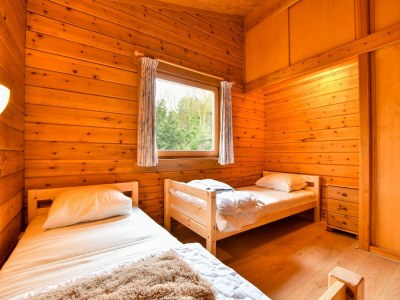 Holiday house Wooden Holiday Home in Meijel with Private Garden - Features photo 16