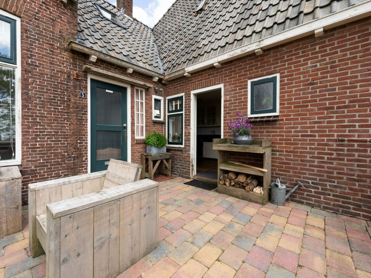 Holiday house B&B farm Grutsk in Suwald with private harbour - Outdoor photo 4