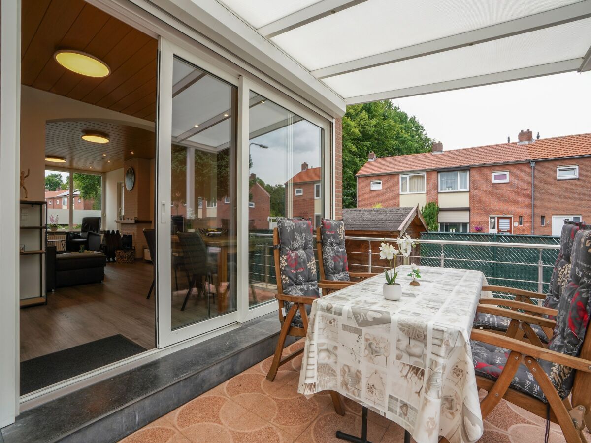Holiday house Aufenthalt mit Garten, Limburg - Outdoor photo 2