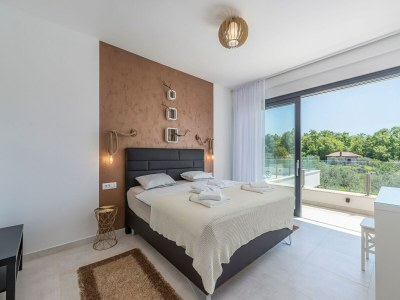 Holiday house Villa in Novigrad mit Pool und Meerblick - Features photo 24