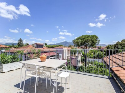 Holiday house Pisa Getaway by the Tower - Outdoor photo 3
