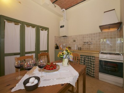 Farmhouse Rustikaler Rückzugsort mit Pool - Features photo 10