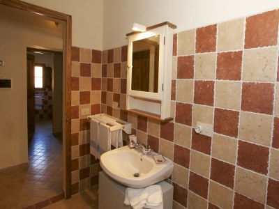 Farmhouse Rustikaler Rückzugsort mit Pool - Features photo 12