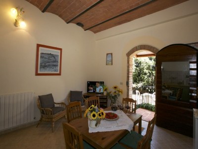 Farmhouse Rustikaler Rückzugsort mit Pool - Features photo 15