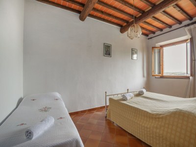 Farmhouse Spacious Tuscany Retreat - Features photo 18