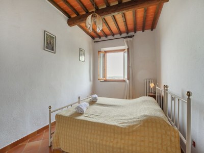 Farmhouse Spacious Tuscany Retreat - Features photo 30