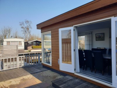 Holiday house Luxus-Chalet mit eigener Schaluppe und Hafen in Bantega Friesland in Munnekeburen - Holiday house