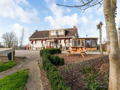 Holiday house Luxus-Chalet mit eigener Schaluppe und Hafen in Bantega Friesland - Environment photo 28