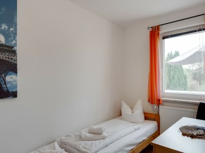 Apartment Gemütlicher Küstenurlaub mit Garten - Features photo 14