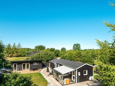 Holiday house 5 person holiday home in Glesborg - Outdoor photo 3