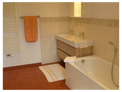 Apartment Appartement- 3 Schlafzimmer  DU/BADEWANNE/WC - Features photo 22