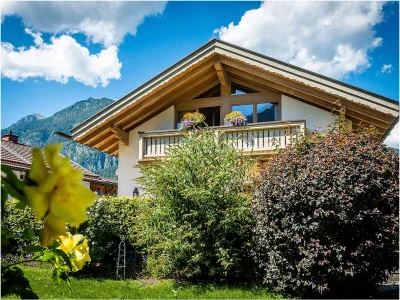 Holiday apartment Mountain view in Garmisch-Partenkirchen - Holiday apartment