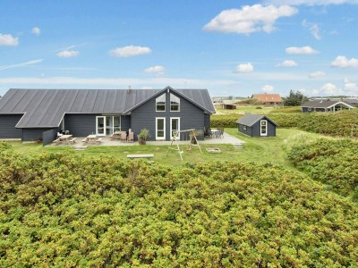 Holiday house 18 person holiday home in Harboøre - Outdoor photo 8