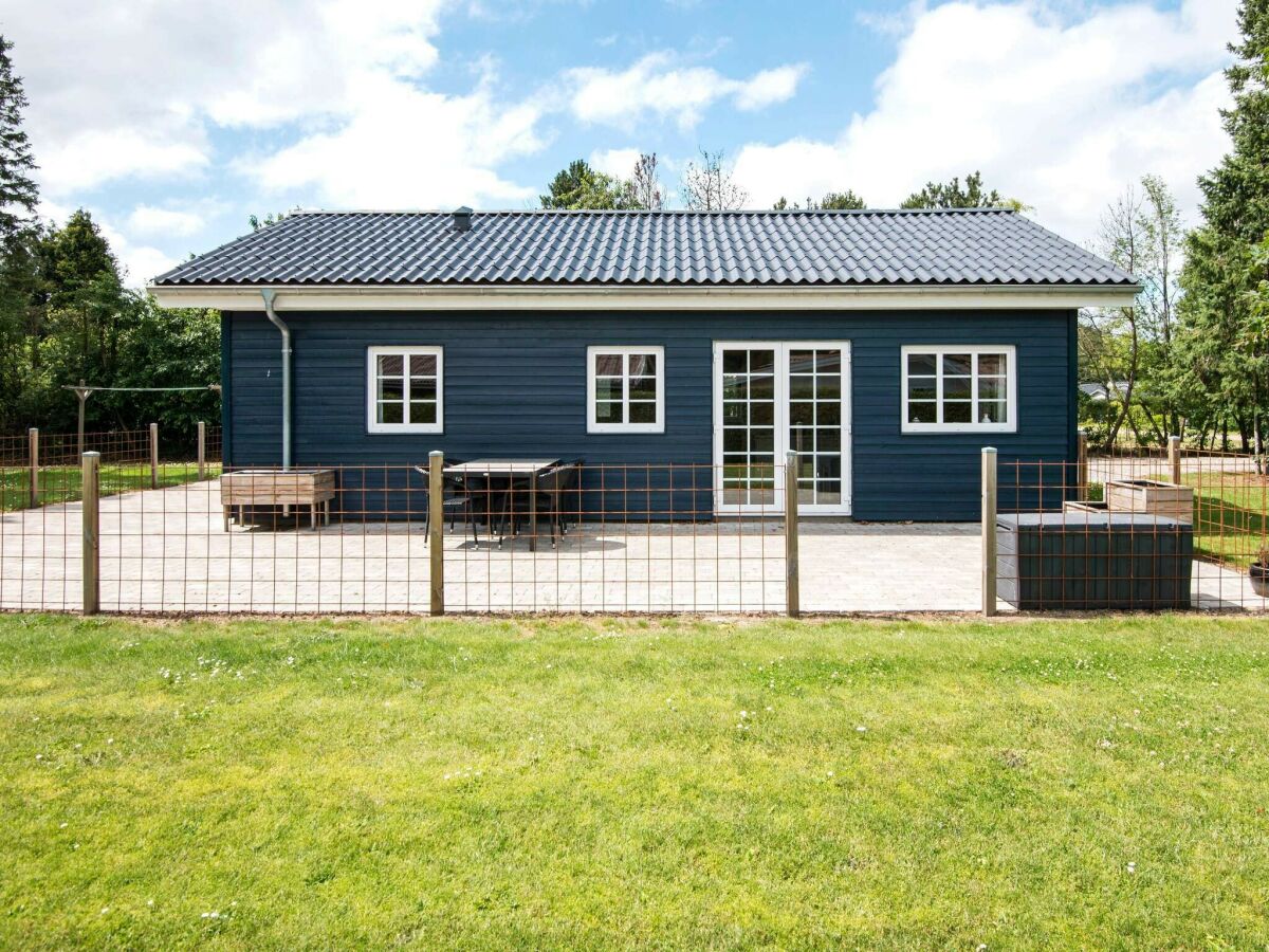 Holiday house Ruhige Hutte in der Nahe des Kvie-Sees-By Traum