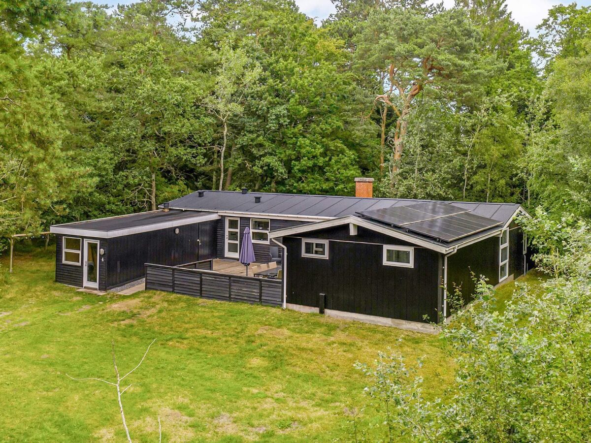 Holiday house 10 person holiday home in Hadsund - Outdoor photo 5