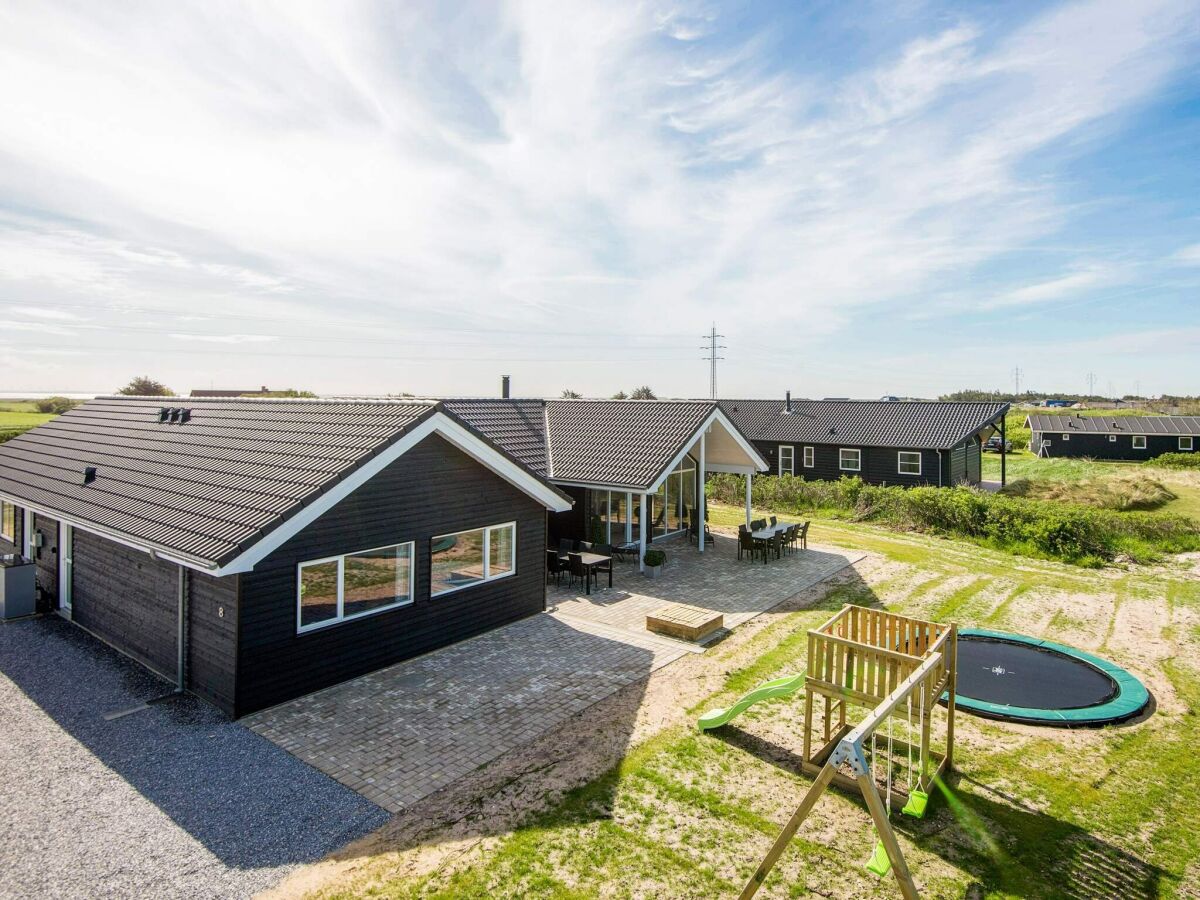 Holiday house 18 Personen Ferienhaus in Ringkøbing - Outdoor photo 2