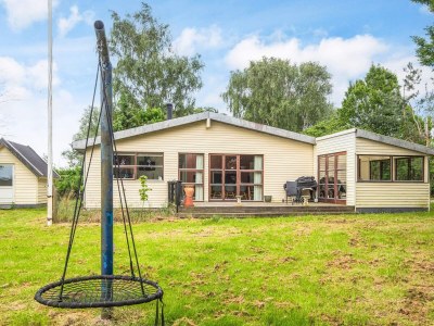 Holiday house 8 person holiday home in Knebel - Outdoor photo 2