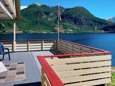 Holiday house 8 person holiday home in Austefjorden - Outdoor photo 9