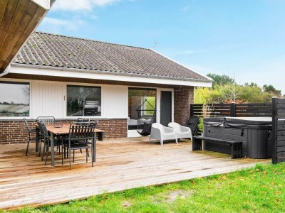 Holiday house 9 person holiday home in Rømø - Holiday house