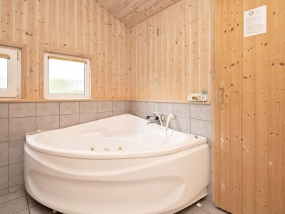 Holiday house 8 person holiday home in Sæby-By Traum - Outdoor photo 18