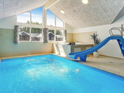 Holiday house 16 Personen Ferienhaus in Hasselberg - Outdoor photo 4
