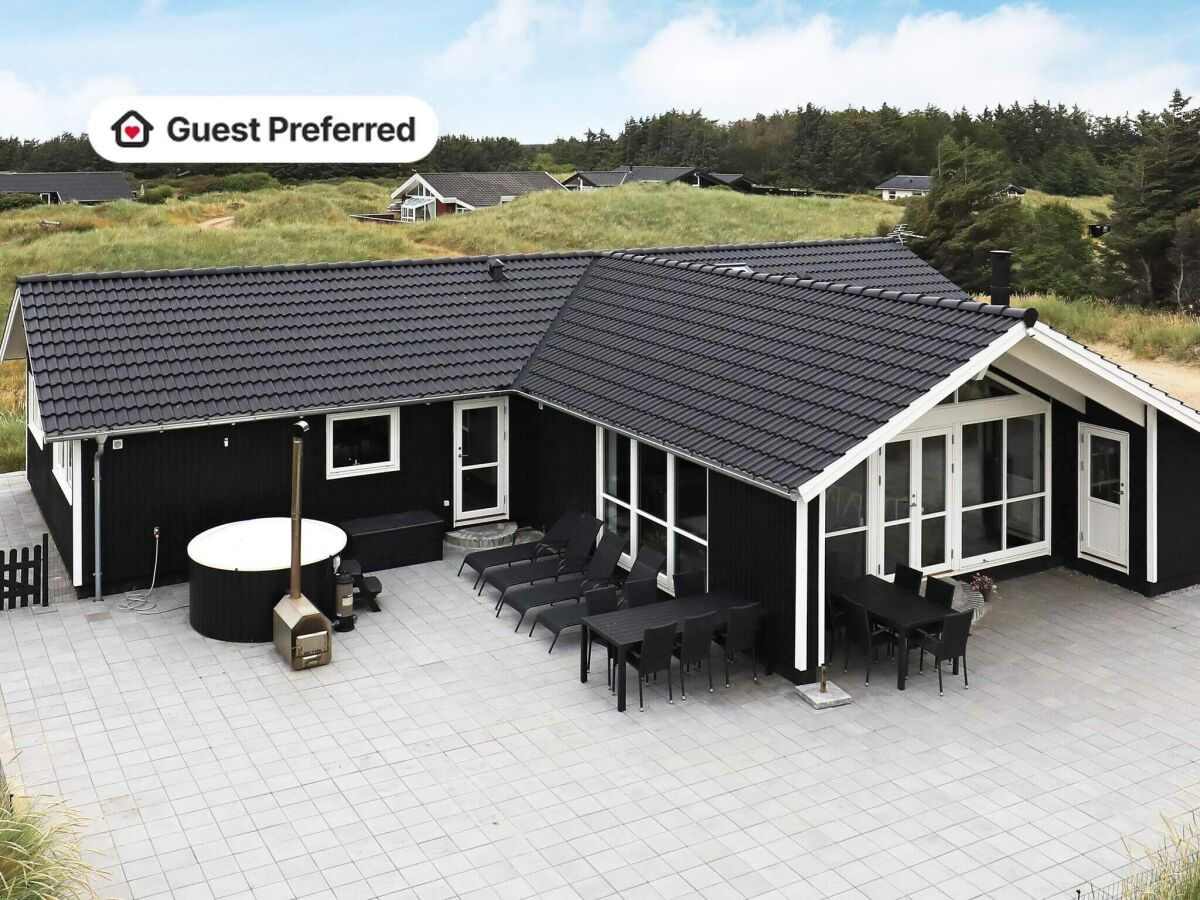 Holiday house 10 person holiday home in Løkken-By Traum