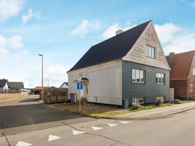 Holiday house Family-Friendly Cottage in Thyboron - Outdoor photo 33