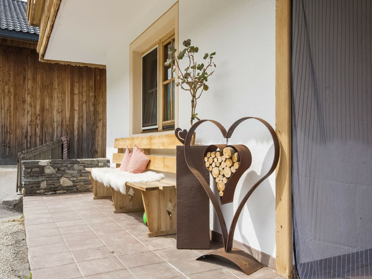 Apartment Apartment in Hainzenberg near Ski Lift - Outdoor photo 3