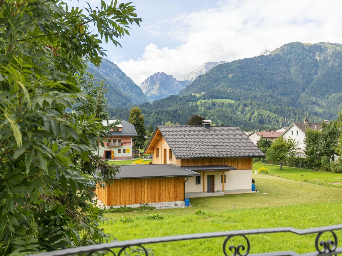 Apartment Apartment in Kötschach near Nassfeld Ski Area - Outdoor photo 2