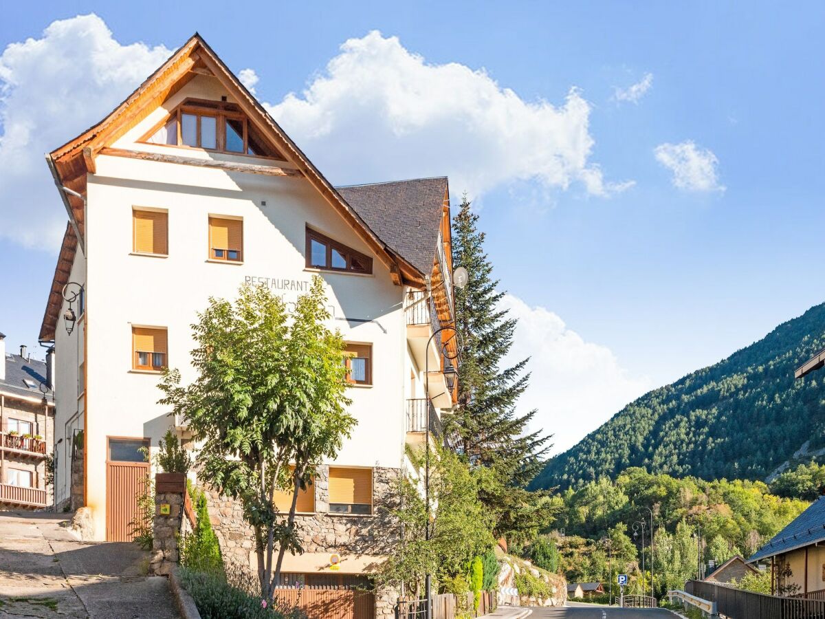 Apartment Gemütlicher Kurzurlaub in den Pyrenäen - Outdoor photo 5