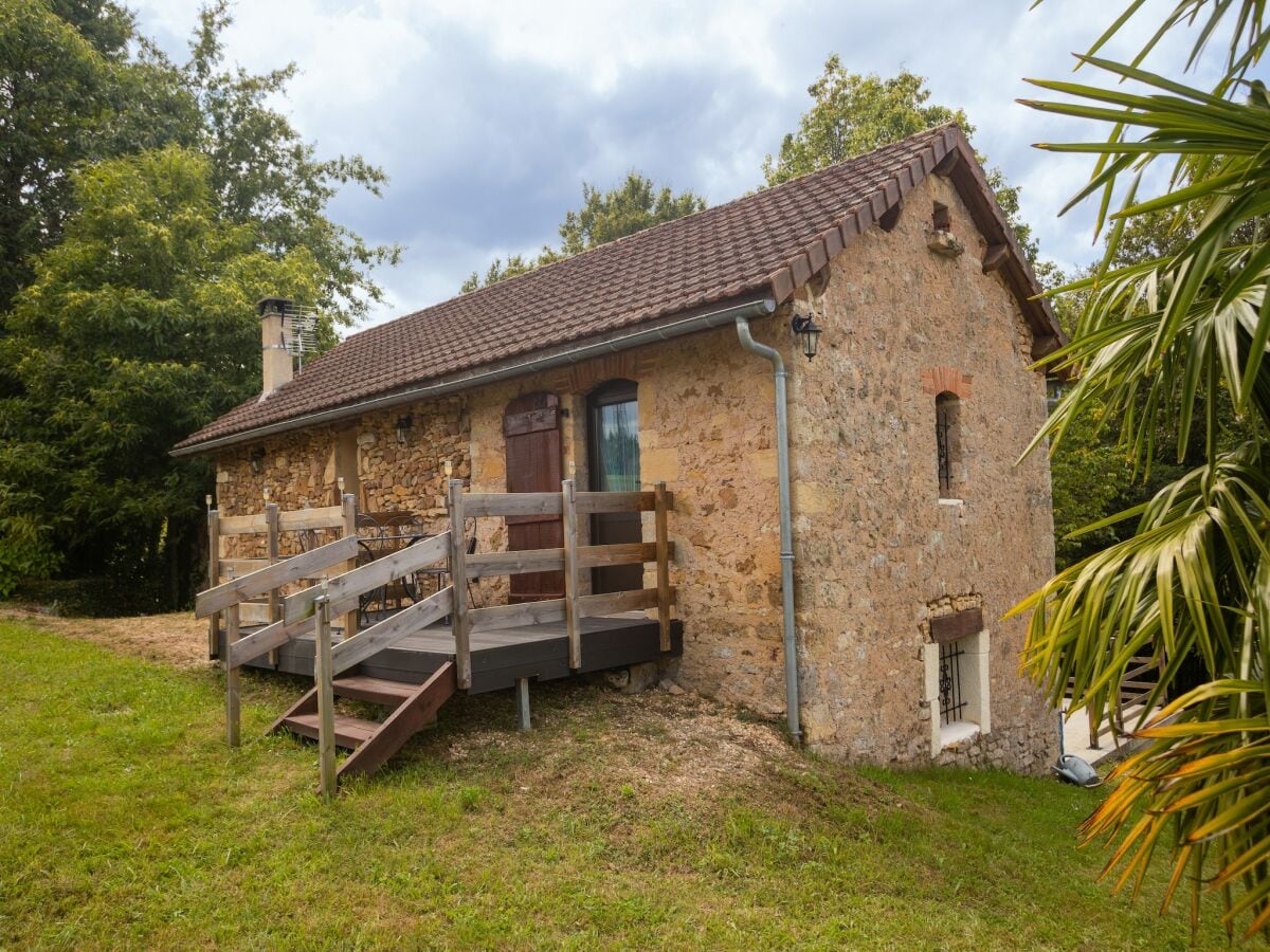 Holiday house Storehouse with pool near Monpazier
