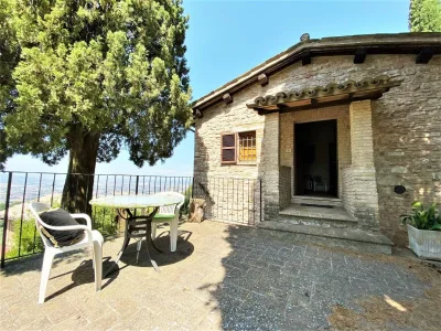 Cottage Ferienhaus in Assisi mit Gartenblick - Outdoor photo 8